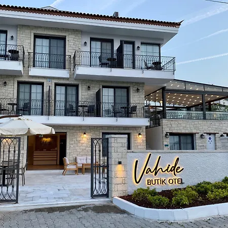 Vahide Dalyan * Çeşme